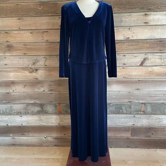 Jessica Howard Dresses & Skirts - Vintage Jessica Howard 2 Piece Matching Blue Velour Top & Maxi Dress Size 10 EUC
